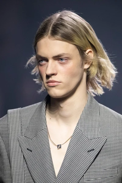 Look 36